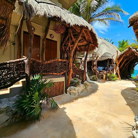 Cabanas Playa Condesa 툴룸 외부 사진